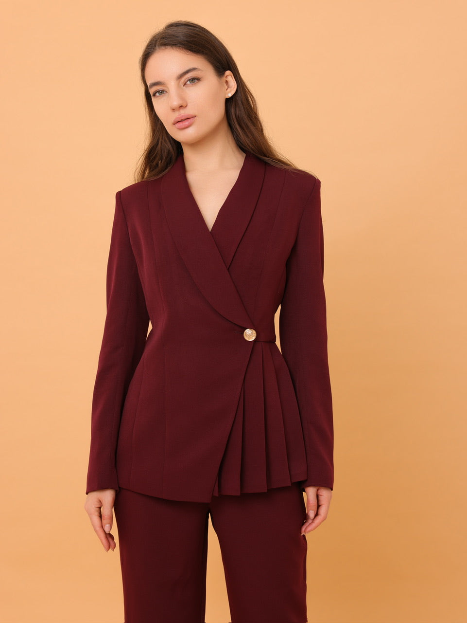 PLEATED BLAZER