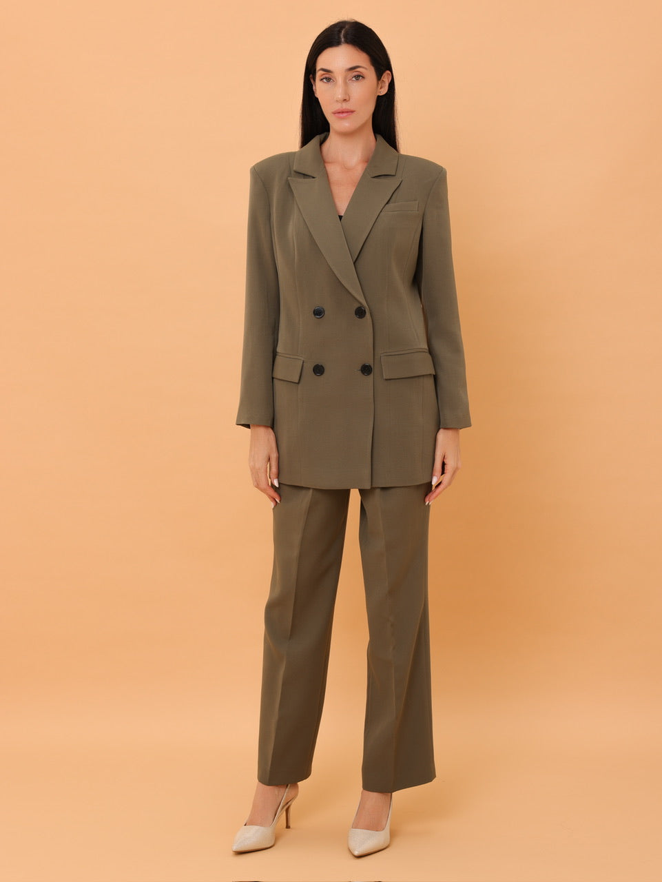 OVERSIZED SUIT SET IN KHAKI