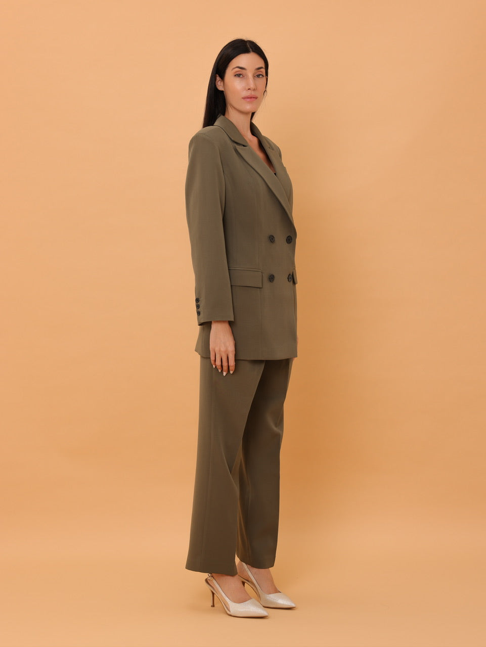OVERSIZED SUIT SET IN KHAKI