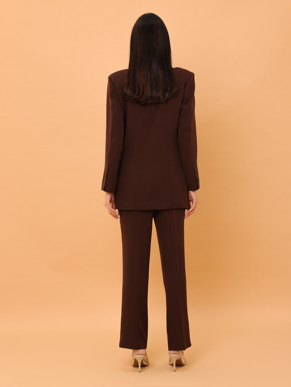 OVERSIZED SUIT SET IN BROWN