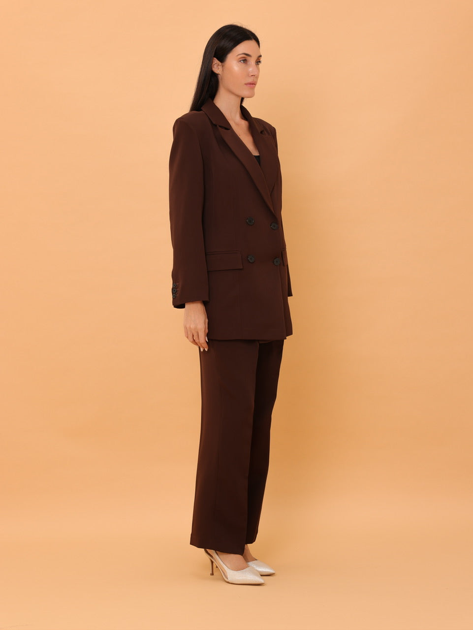 OVERSIZED SUIT SET IN BROWN